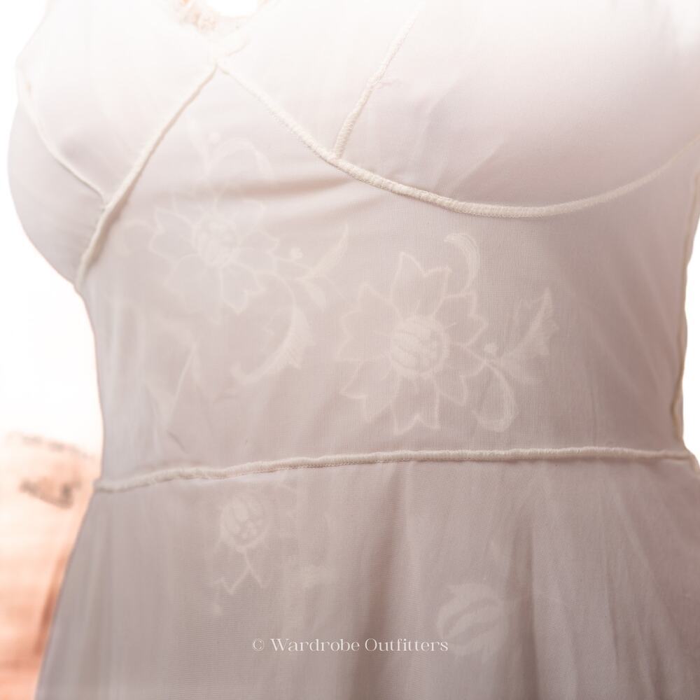 Vintage 50's Sheer White Nylon Gown Dress - Picture 12 of 13